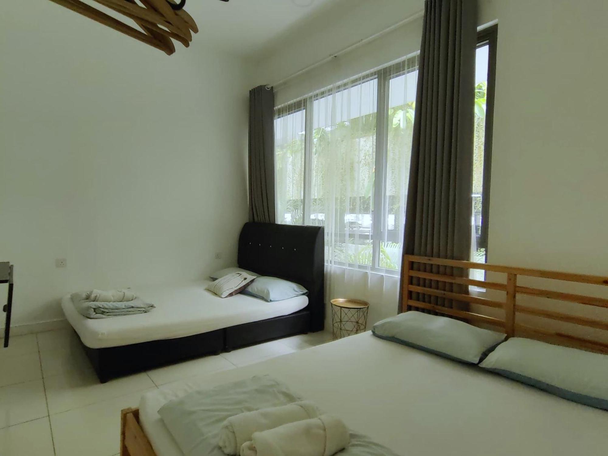 Homezstay Soho Timesquare Miri Exteriör bild