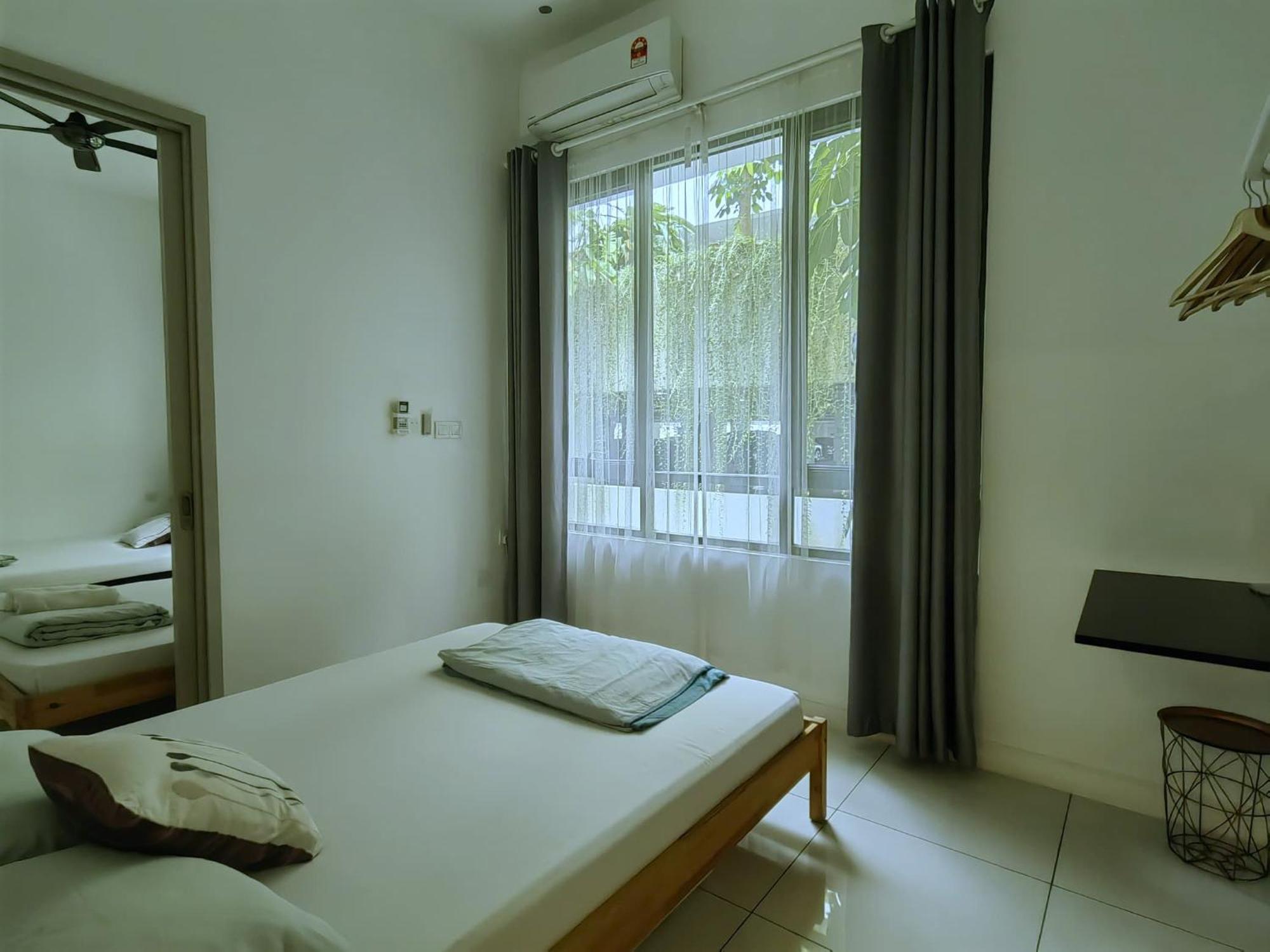 Homezstay Soho Timesquare Miri Exteriör bild