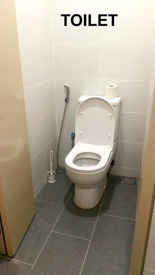 Homezstay Soho Timesquare Miri Exteriör bild